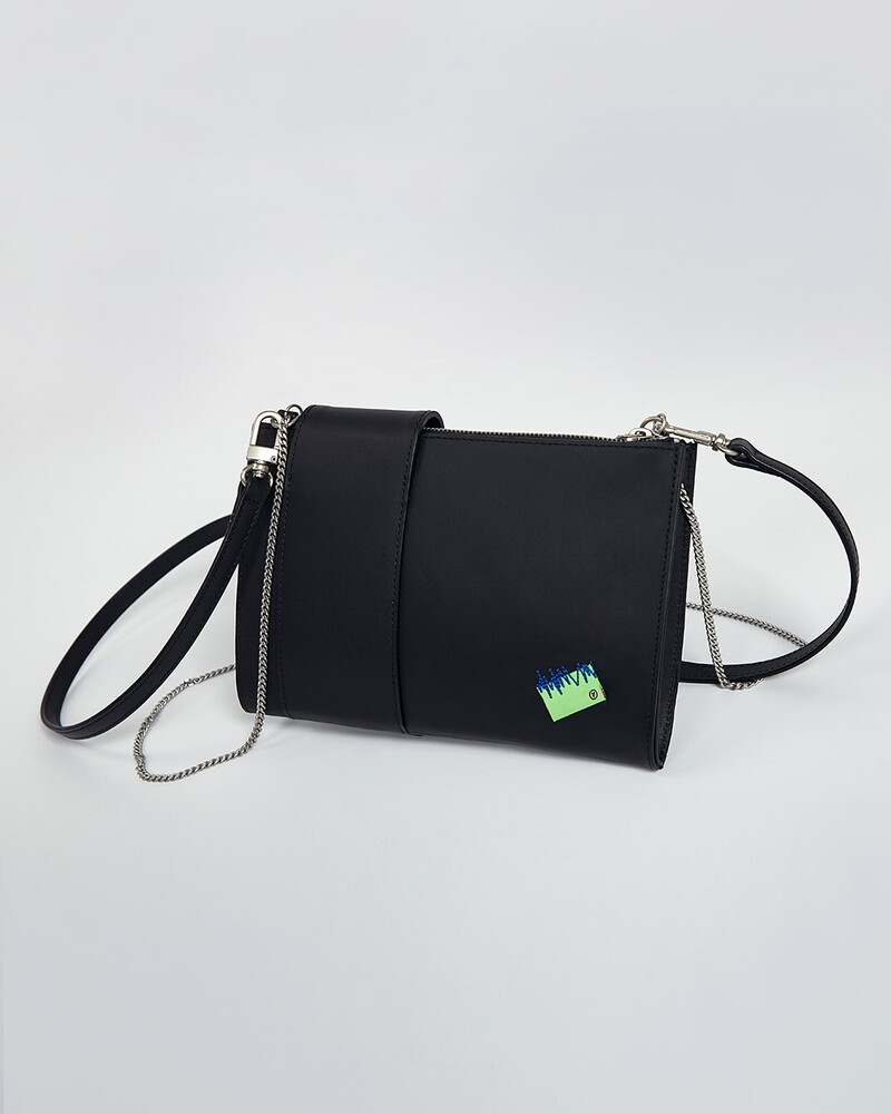 ADER ERROR아더에러]Champa cross bag Noir